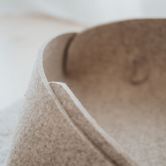 Industrial wool felt color taupe pet bed