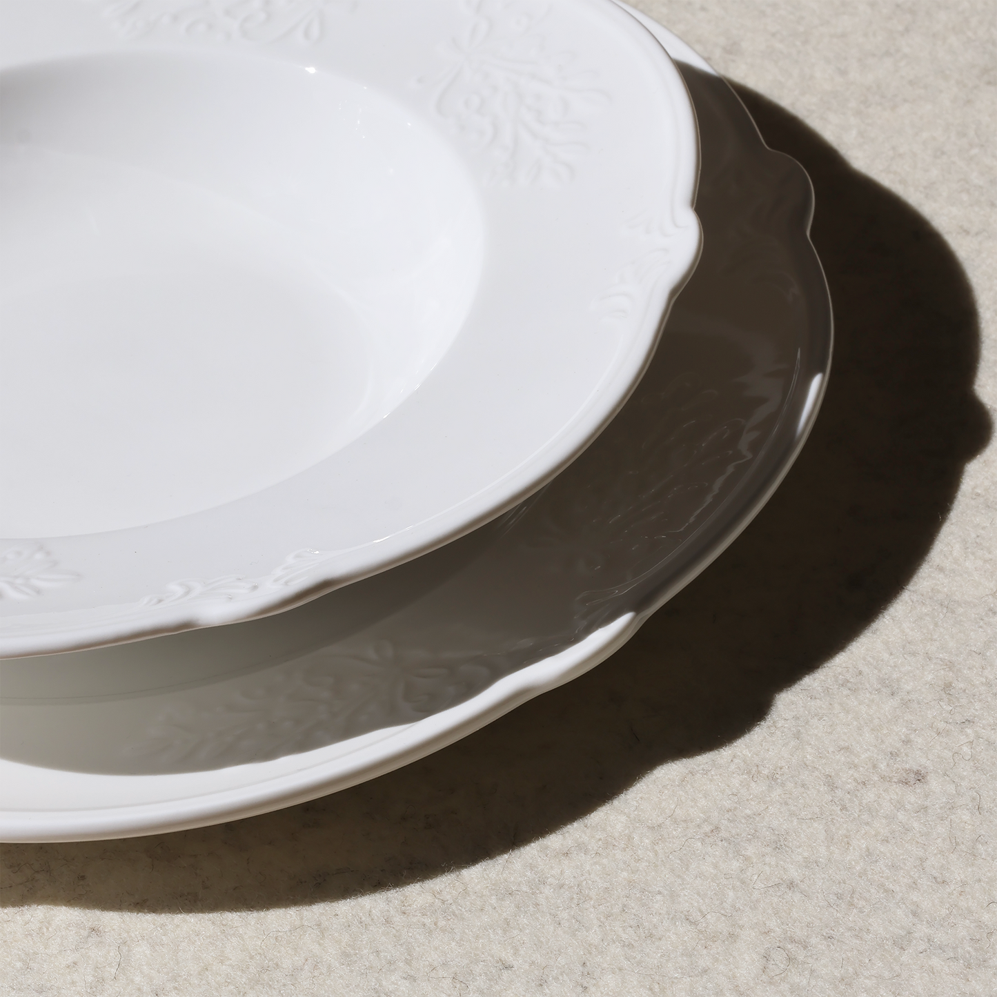 Napperon en feutre de laine mérinos 5mm | Art de la table minimaliste | MATT™