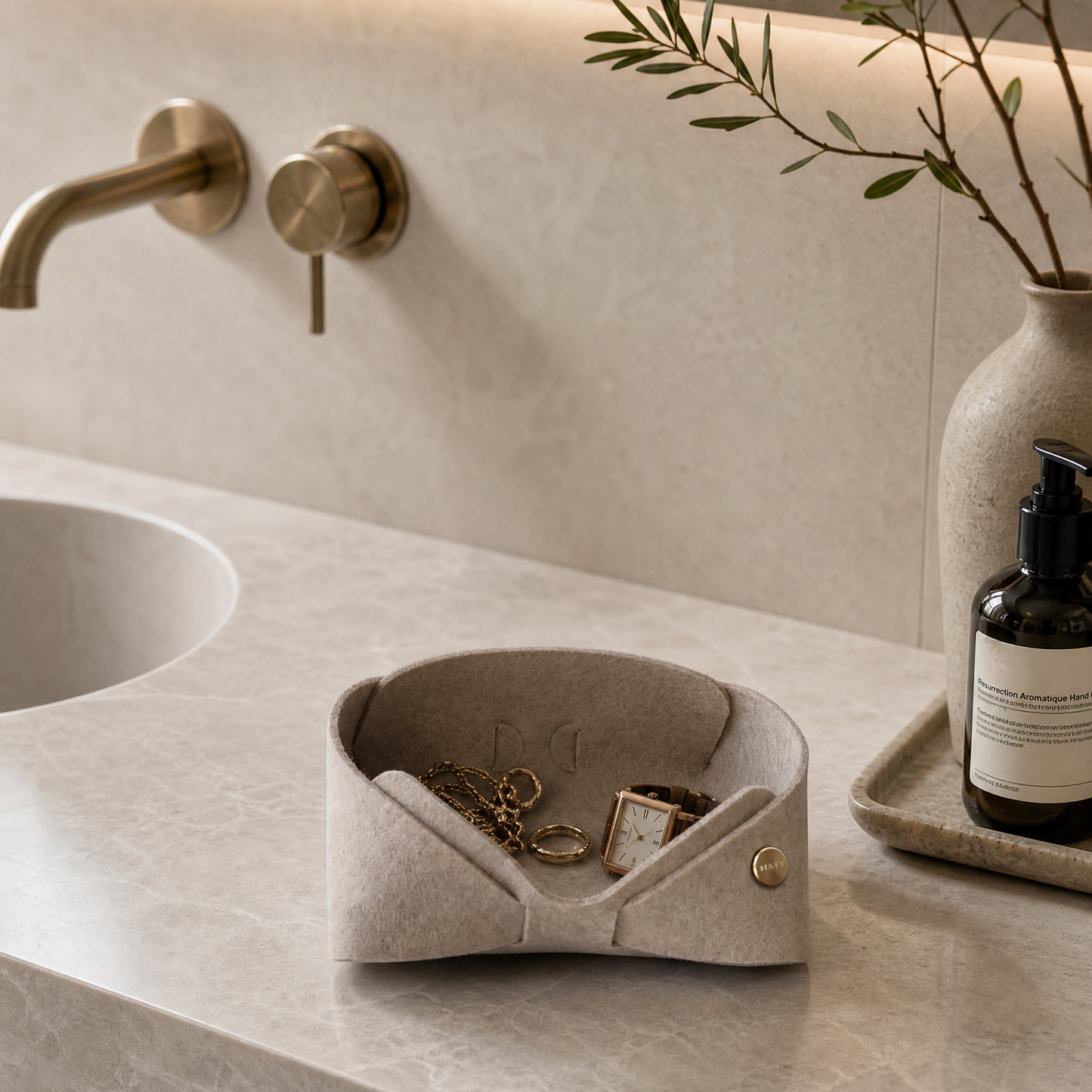 Merino Wool Felt Decorative Basket | Minimalist Tray | MATT™