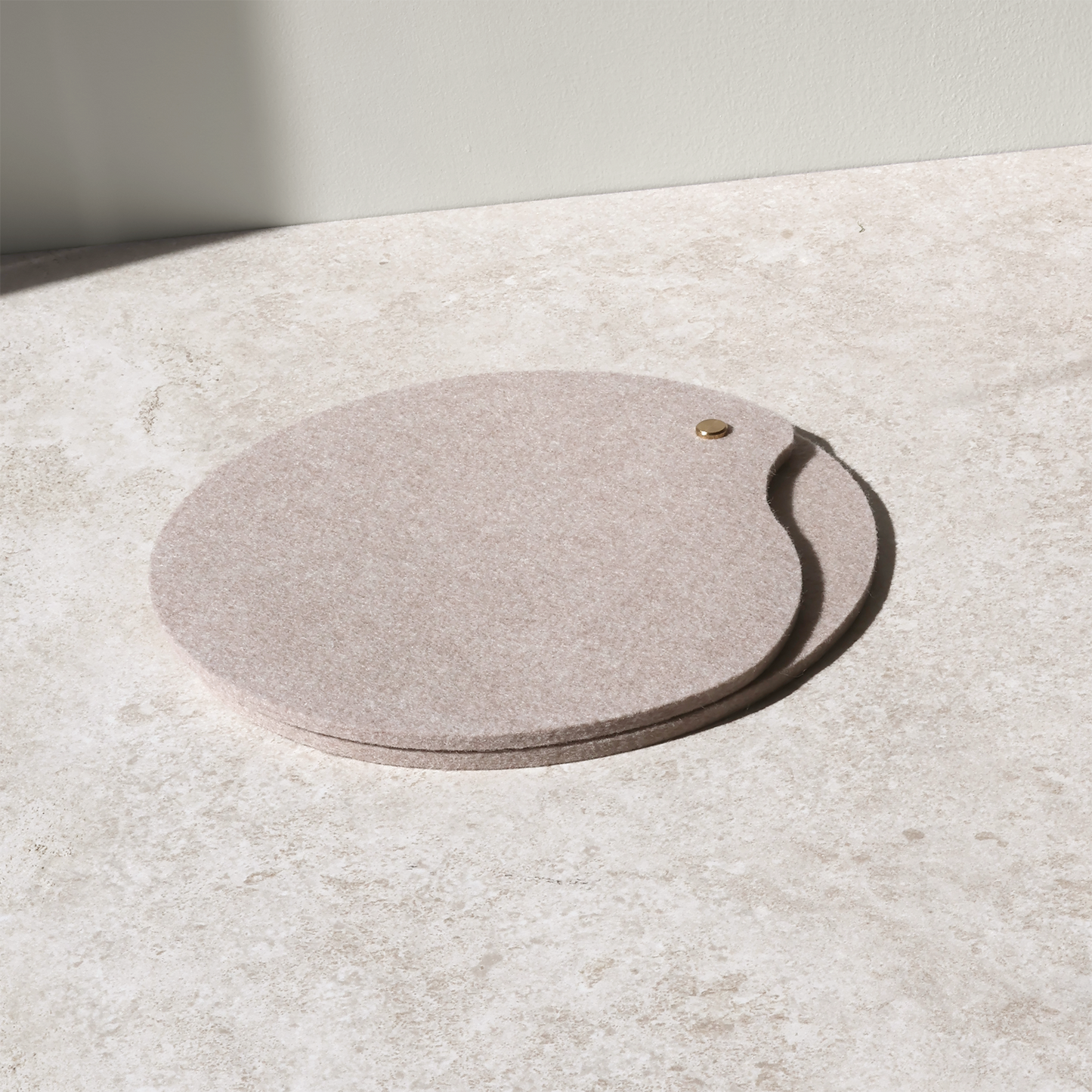 Sous-plat en feutre de laine mérinos 5mm | Protection thermique minimaliste | MATT™